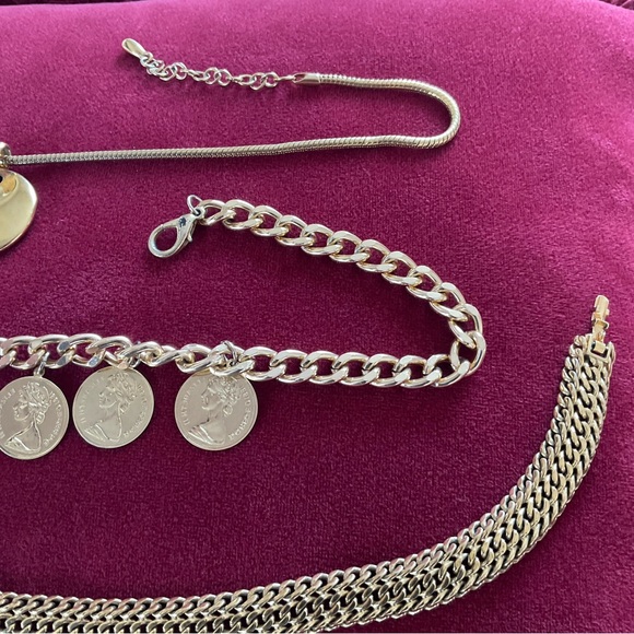 Old time faux Gold necklaces (3) in excellent condition. - Picture 4 of 5